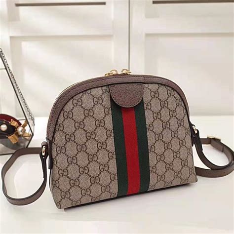 small gucci pouch